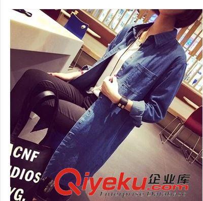 外套 女裝廠家直銷早秋新款港風街頭牛仔藍 牛仔襯衫襯衣外套 超長款圖片|外套 女裝廠家直銷早秋新款港風街頭牛仔藍 牛仔襯衫襯衣外套 超長款產品圖片由深圳靚點時尚服飾公司生產提供-