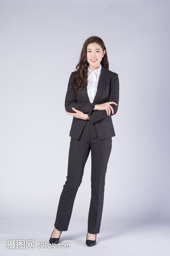 商務(wù)女性襯衫站姿 優(yōu)雅與專(zhuān)業(yè)的完美融合